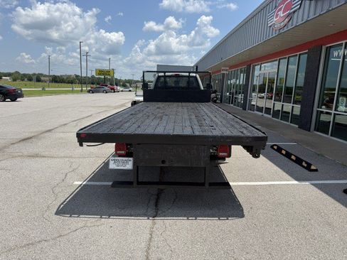 Used 2021 Ford F550 2WD Regular Cab Super Duty image 6