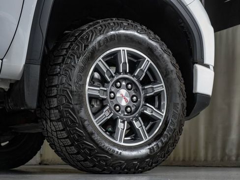 Used 2024 GMC Sierra 1500 AT4 w/ AT4 Premium Package AWD/4WD image 52