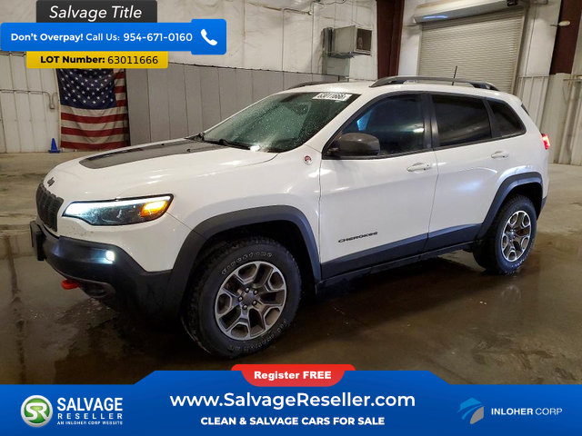 Used 2020 Jeep Cherokee Trailhawk w/ Cold Weather Group AWD/4WD image 1