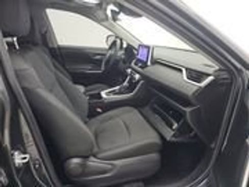 Used 2024 Toyota RAV4 XLE image 7
