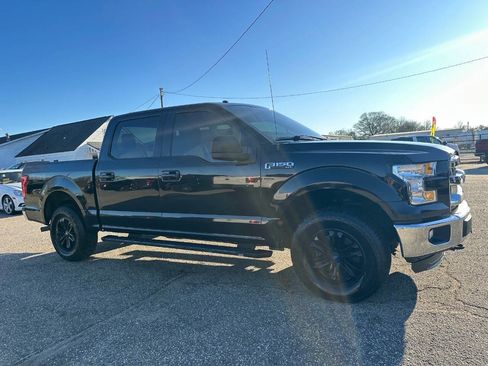 Used 2016 Ford F150 XLT image 14