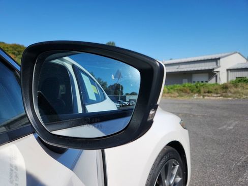 Used 2021 MAZDA MAZDA3 s image 31