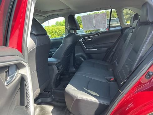 Used 2023 Toyota RAV4 XLE Premium AWD/4WD image 18