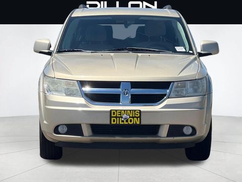 Used 2010 Dodge Journey SXT w/ Flexible Seating Group FWD image 9