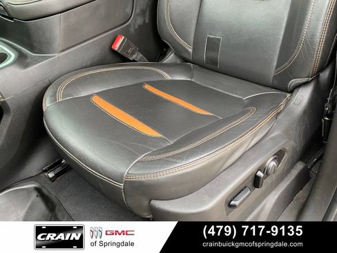 Used 2022 GMC Sierra 3500 AT4 AWD/4WD image 21