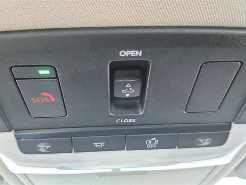 Used 2023 Nissan Altima 2.5 SL FWD image 25
