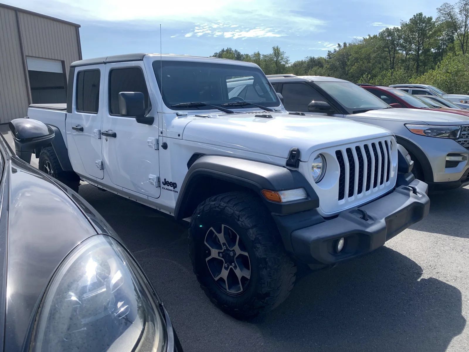 Used 2021 Jeep Gladiator Sport w/ Trailer Tow Package AWD/4WD image 1