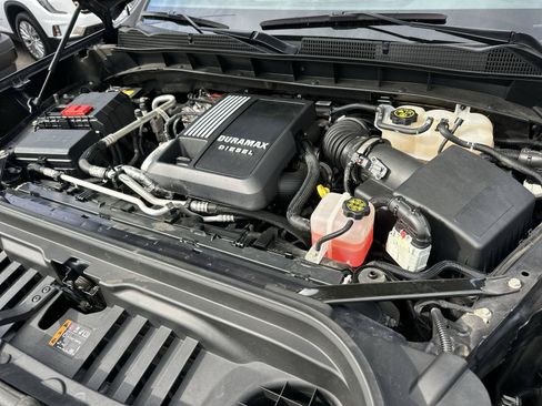 Used 2024 GMC Sierra 1500 AT4X AWD/4WD image 30