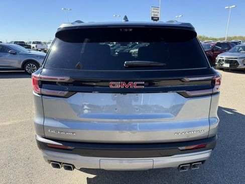 New 2026 GMC Acadia Elevation image 7