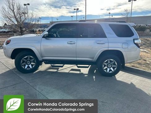 Used 2021 Toyota 4Runner TRD Off-Road Premium image 4
