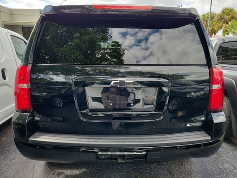 Used 2018 Chevrolet Tahoe Premier AWD/4WD image 5