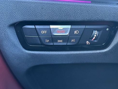 Used 2023 BMW M440i Convertible w/ Premium Package image 29