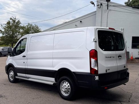Used 2024 Ford Transit 250 Low Roof AWD w/ Exterior Upgrade Package image 4