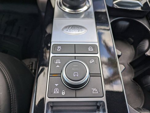 Used 2022 Land Rover Range Rover Westminster Edition AWD/4WD image 34