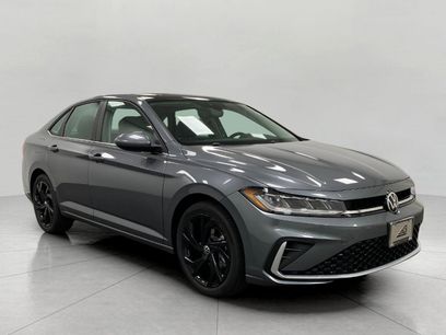 New 2025 Volkswagen Jetta SE