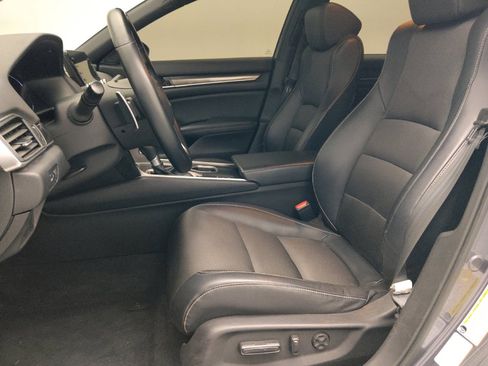 Used 2018 Honda Accord Sport image 17