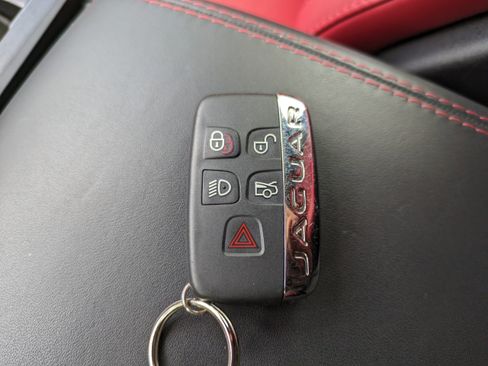 Used 2022 Jaguar F-TYPE R-Dynamic image 33