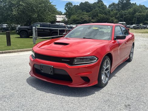 Used 2023 Dodge Charger GT RWD image 1