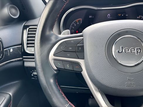 Used 2021 Jeep Grand Cherokee Trailhawk w/ Trailhawk Luxury Group AWD/4WD image 10