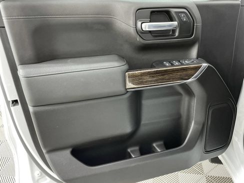 Used 2021 GMC Sierra 1500 SLE RWD image 21