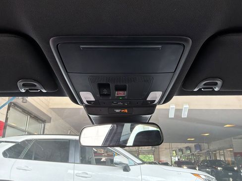 Used 2024 Honda Accord Sport image 15