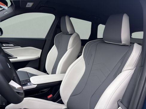 Certified 2026 BMW X1 xDrive28i AWD/4WD image 19