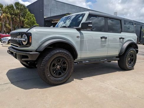 Used 2024 Ford Bronco Wildtrak AWD/4WD image 10