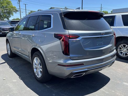 Used 2025 Cadillac XT6 Luxury AWD/4WD image 4