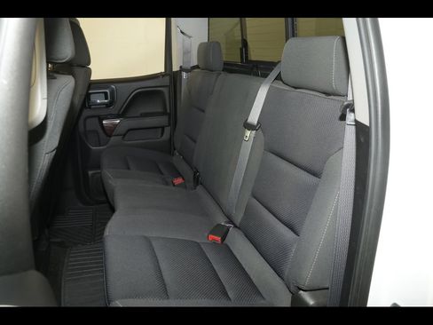 Used 2017 GMC Sierra 1500 SLE w/ SLE Value Package AWD/4WD image 16