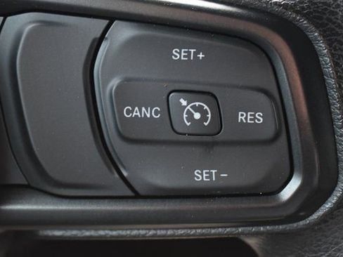 Used 2023 Jeep Gladiator Sport image 26