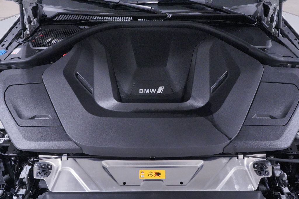 Used 2024 BMW i4 eDrive40 w/ Convenience Package RWD image 24