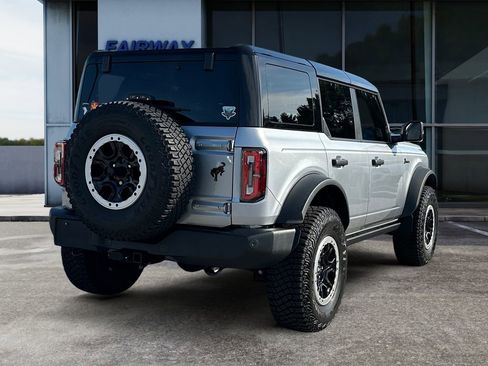 Used 2024 Ford Bronco Wildtrak image 6