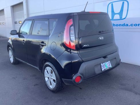 Used 2016 Kia Soul image 4