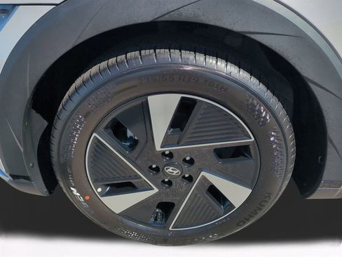 New 2026 Hyundai Ioniq 5 SE image 11