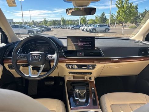 Used 2022 Audi Q5 2.0T Premium AWD/4WD image 15