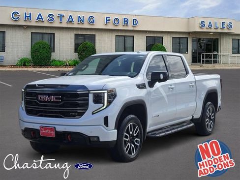 Used 2023 GMC Sierra 1500 AT4 w/ AT4 Premium Package AWD/4WD image 1
