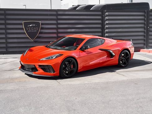 Used 2020 Chevrolet Corvette Stingray Premium Cpe w/ 3LT Preferred Equipment Group image 5