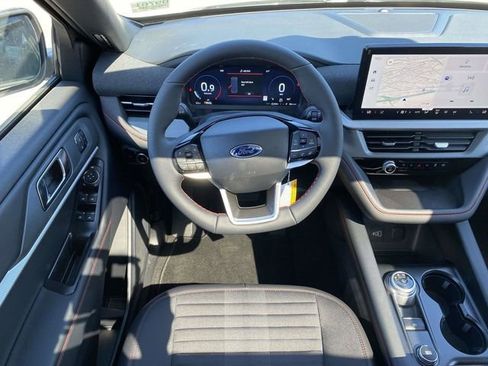 New 2026 Ford Explorer ST-Line AWD/4WD image 10