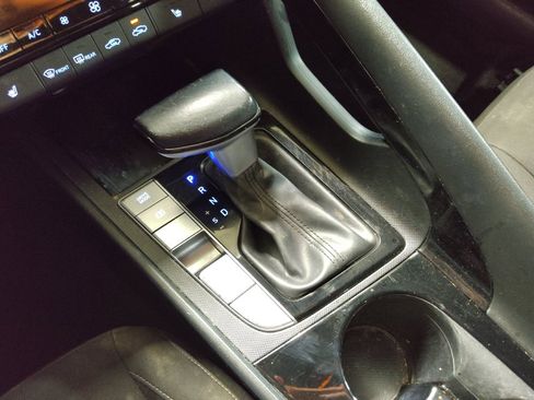 Used 2023 Hyundai Elantra SEL w/ Convenience Package image 26