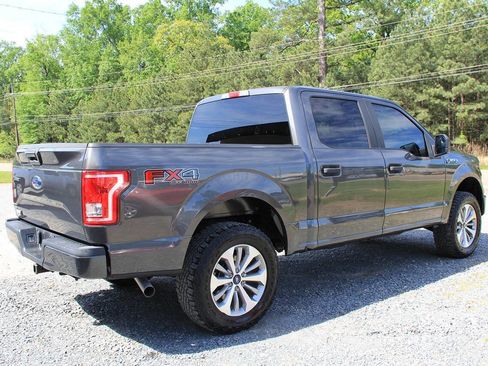 Used 2017 Ford F150 XL w/ Equipment Group 101A Mid image 8