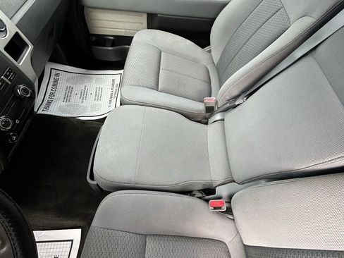 Used 2011 Ford F150 XLT image 21