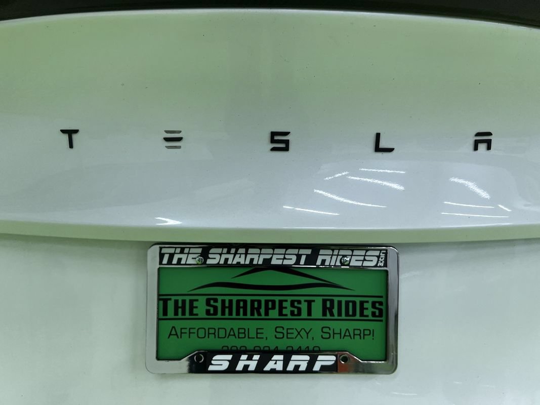 Used 2022 Tesla Model Y Long Range AWD/4WD image 11