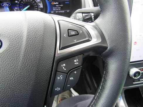 Certified 2023 Ford Edge Titanium w/ Equipment Group 301A AWD/4WD image 35