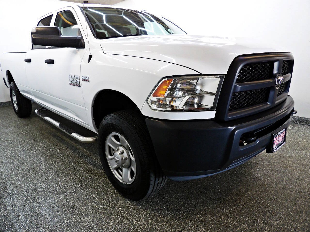 Used 2018 RAM 3500 Tradesman w/ Protection Group AWD/4WD image 3