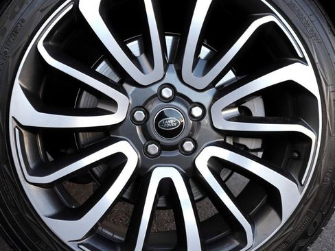 Used 2022 Land Rover Range Rover Westminster Edition image 90