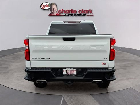 Used 2021 Chevrolet Silverado 1500 LT Trail Boss w/ Convenience Package II image 5