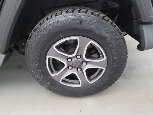 Used 2020 Jeep Wrangler Unlimited Sport AWD/4WD image 31