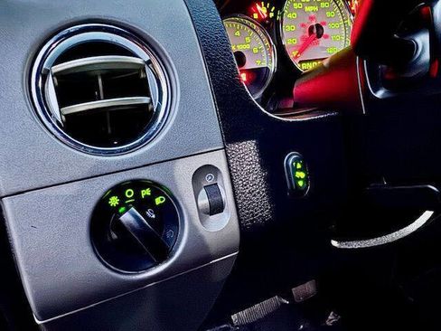 Used 2004 Ford F150 SUPERCREW 4X4 image 21