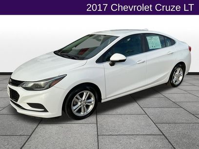 Used 2017 Chevrolet Cruze LT