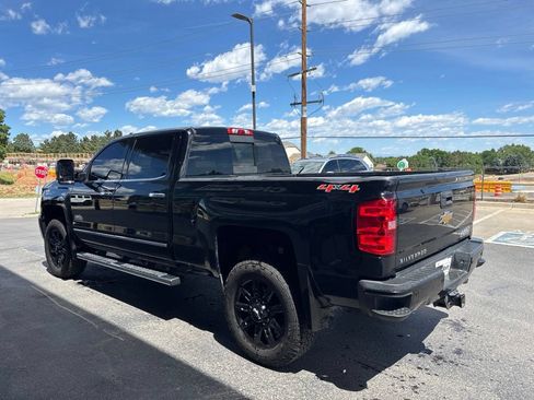 Used 2015 Chevrolet Silverado 2500 High Country w/ Duramax Plus Package AWD/4WD image 6